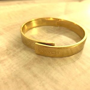 Coach Logo Gold Bracelet (authentic)